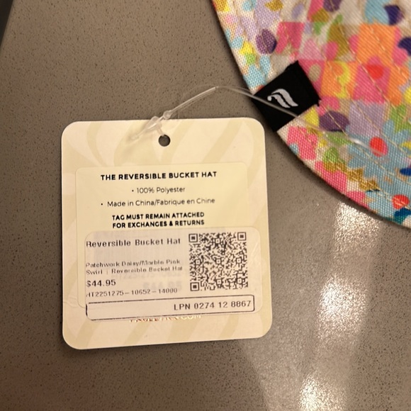 Fabletics Reversible Bucket Hat NWT - Picture 3 of 5